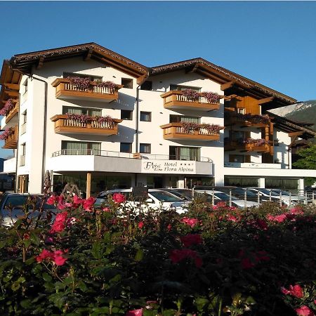 Hotel Flora Alpina Campitello di Fassa Zewnętrze zdjęcie
