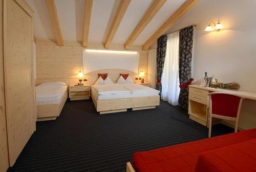 Hotel Flora Alpina Campitello di Fassa Zewnętrze zdjęcie