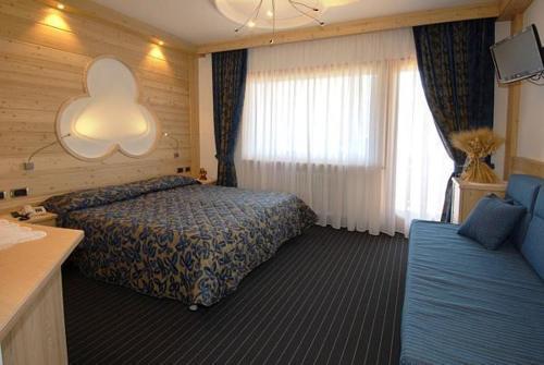 Hotel Flora Alpina Campitello di Fassa Zewnętrze zdjęcie