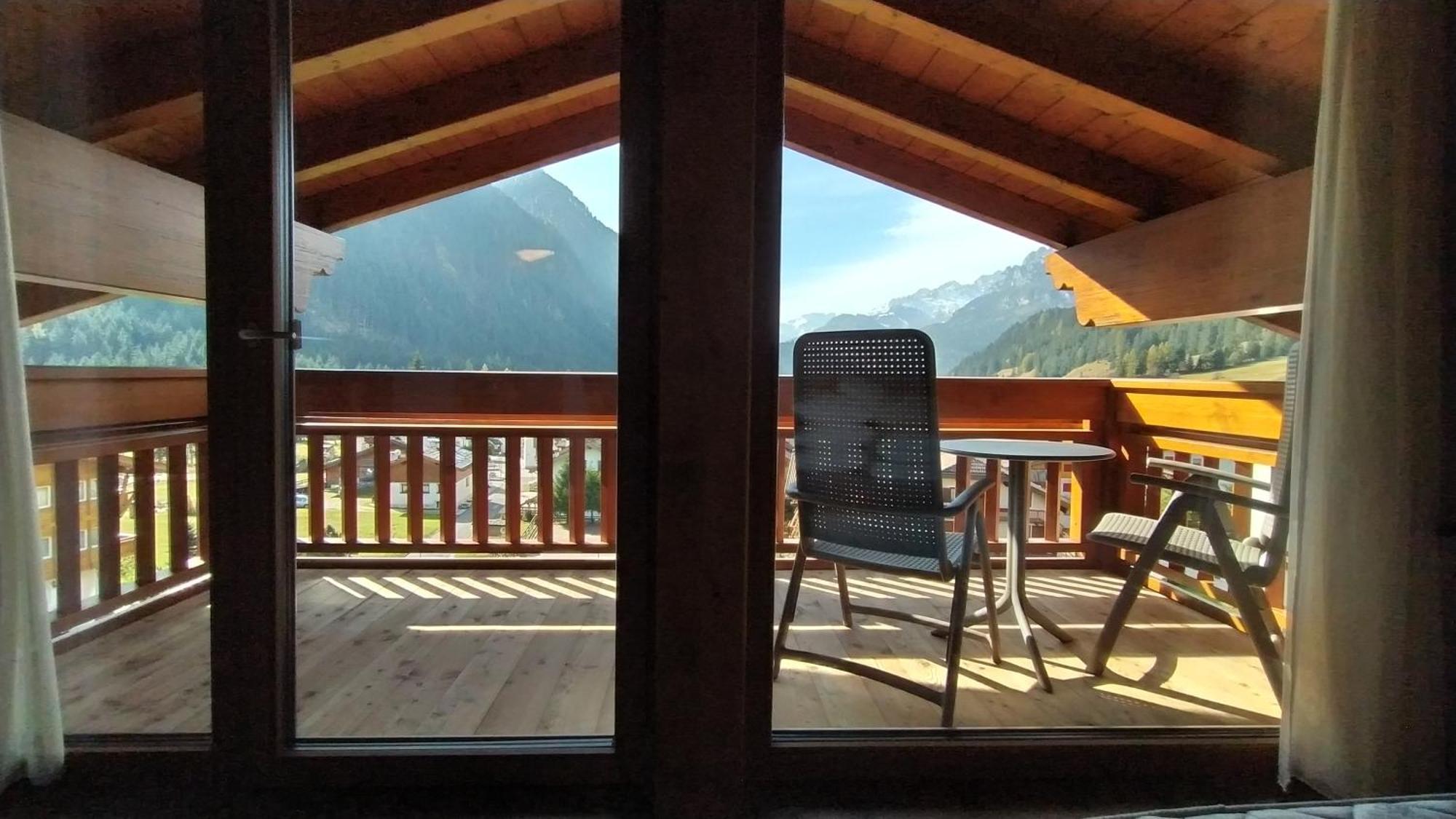 Hotel Flora Alpina Campitello di Fassa Zewnętrze zdjęcie