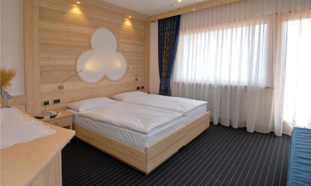 Hotel Flora Alpina Campitello di Fassa Zewnętrze zdjęcie