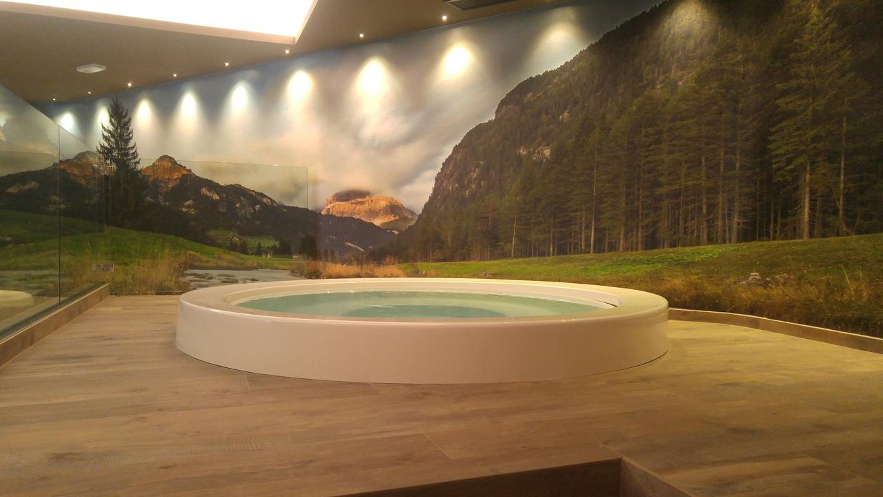 Hotel Flora Alpina Campitello di Fassa Zewnętrze zdjęcie
